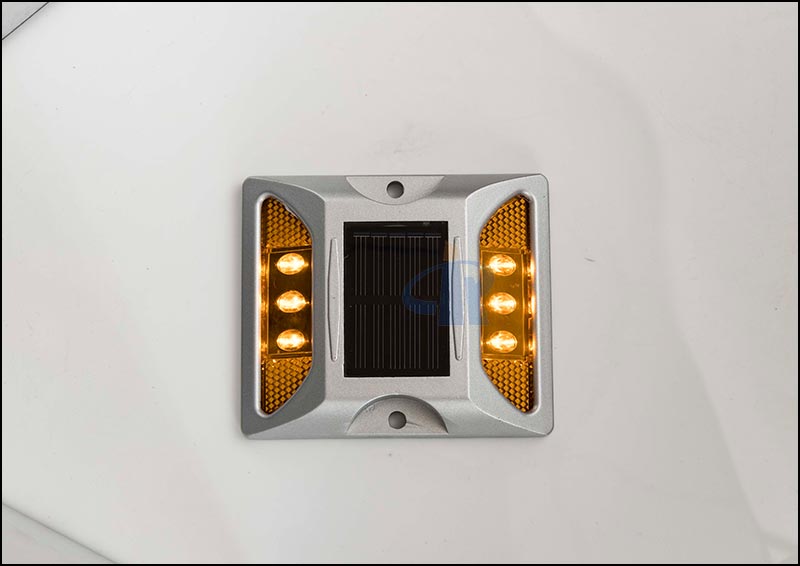 solar-led-road-stud