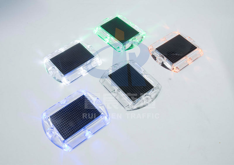 RUICHEN solar road studs