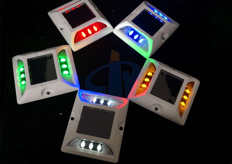 led-road-marker